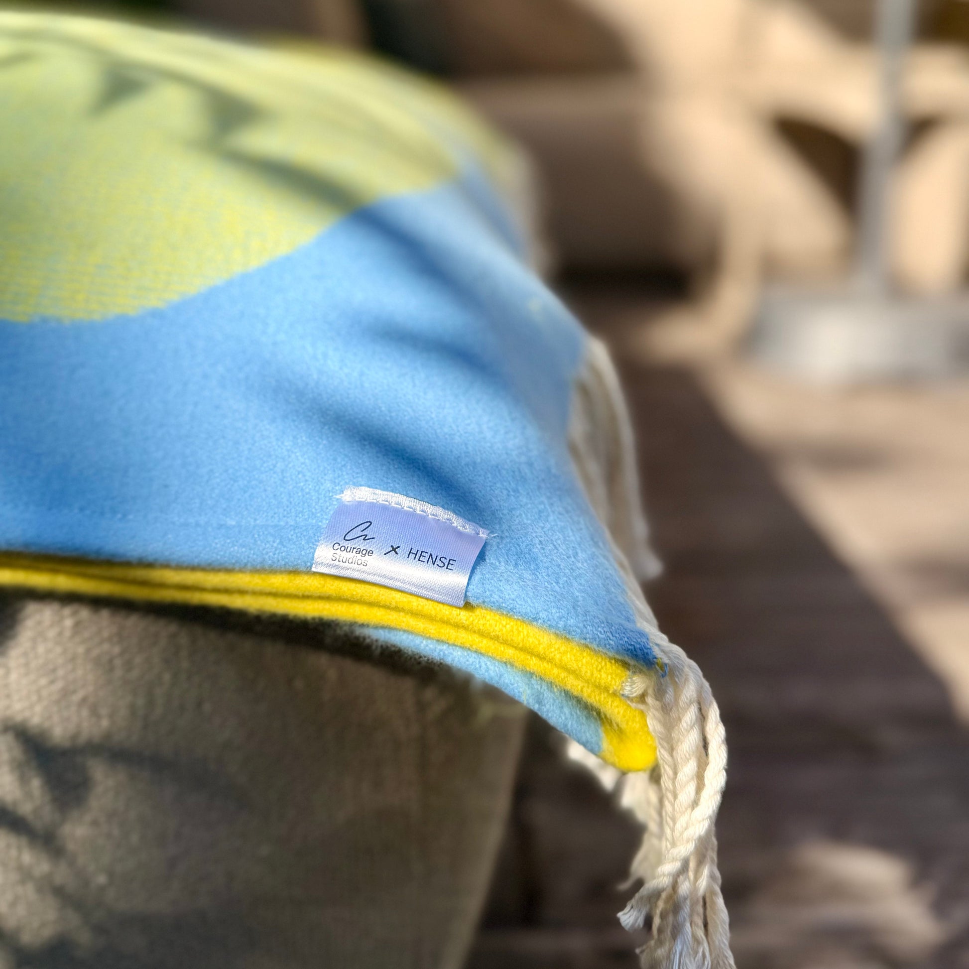 kunst-design decke als stilvolles textil im interieur